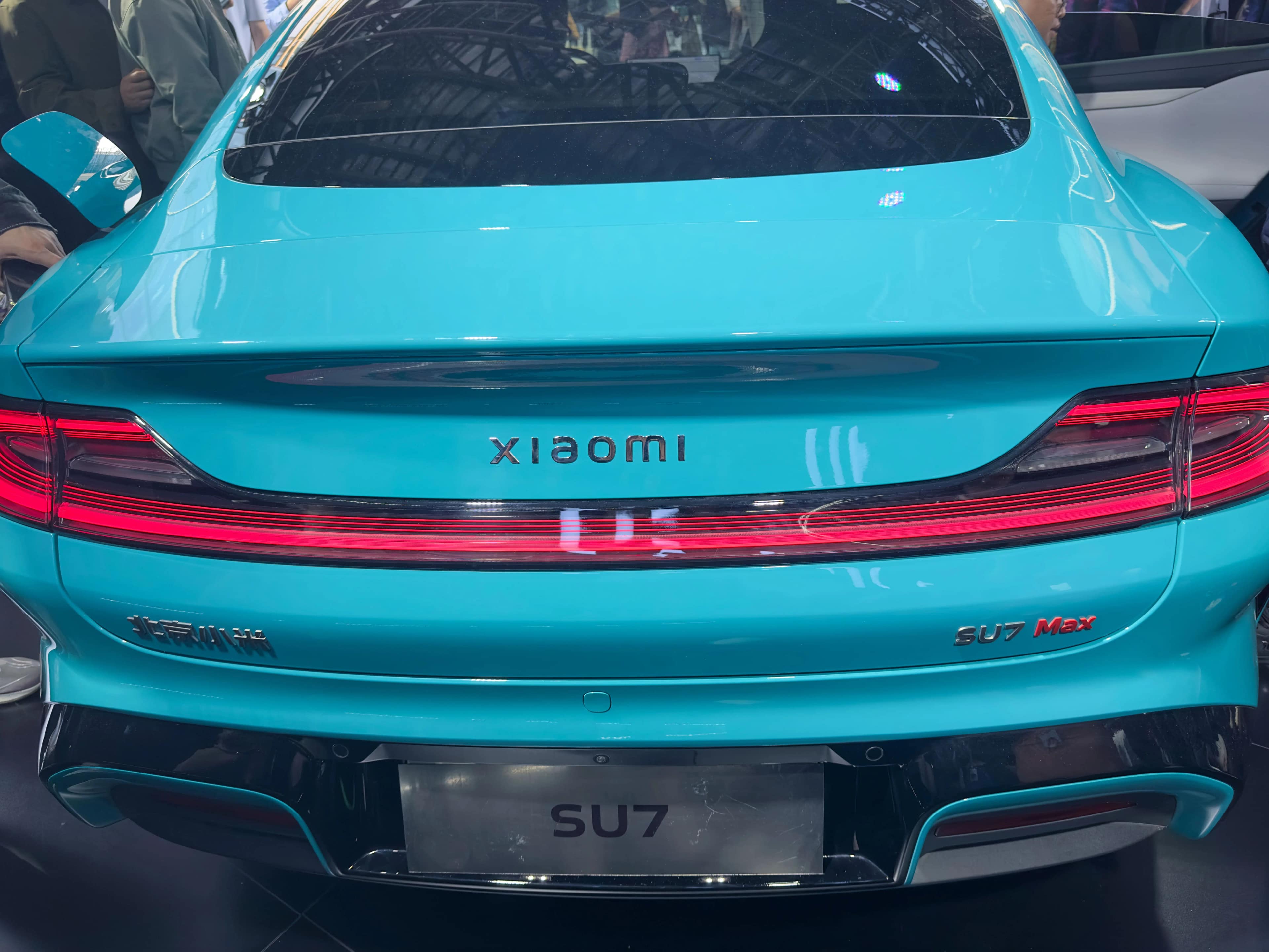 Xiaomi révolutionne la mobilité électrique : découvrez sa voiture prévue pour 2025