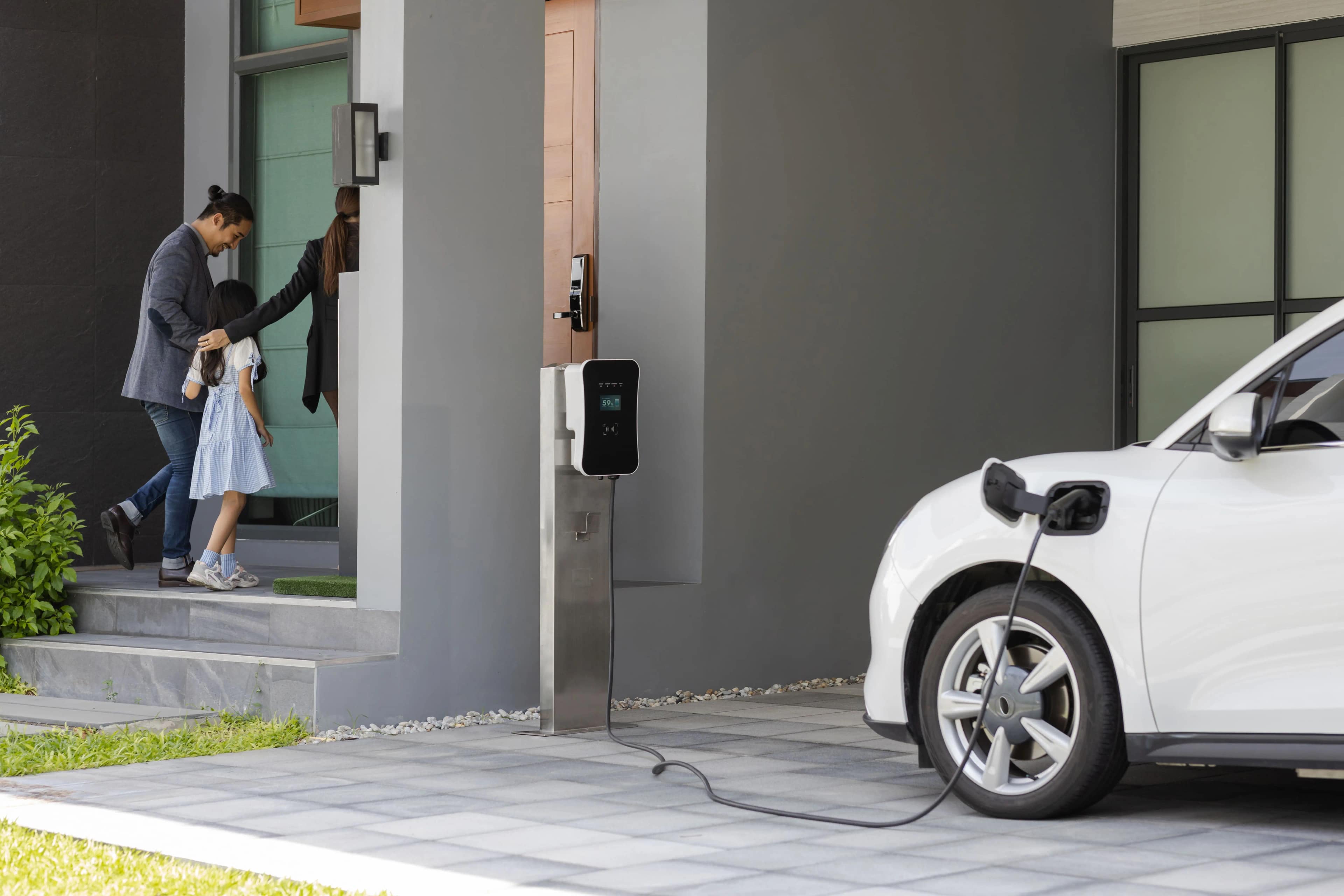 Optez pour la meilleure borne électrique et rechargez vite !